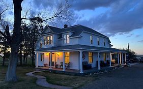 Hudson House Bed And Breakfast